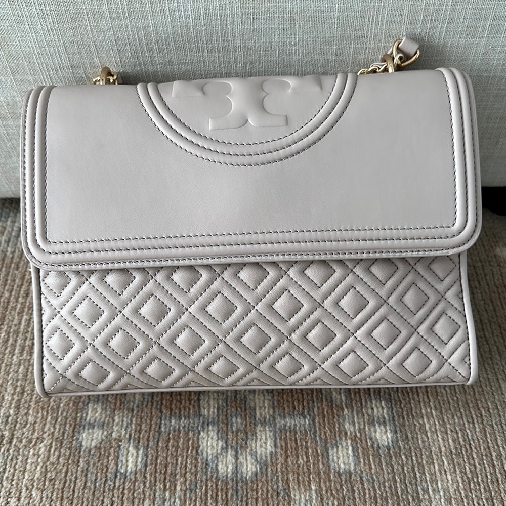 Tory Burch Quilted bag